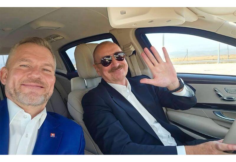 Петер Пеллегрини опубликовал селфи с Президентом Ильхамом Алиевым в автомобиле