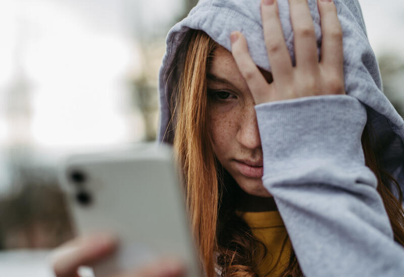 В Европе ограничат доступ к соцсетям детям до 13 лет