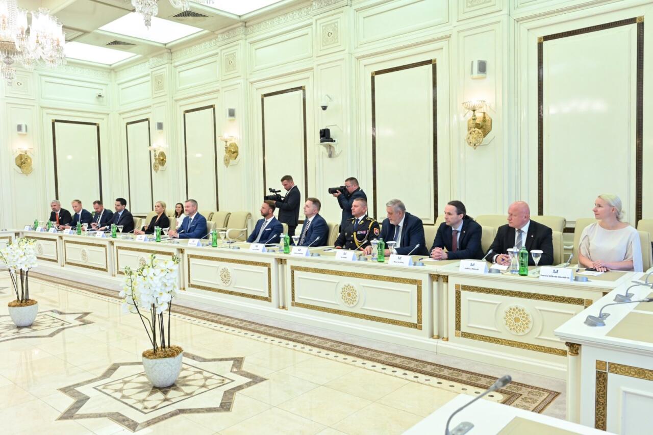 Сахиба Гафарова обсудила с Президентом Словакии стратегическое партнерство