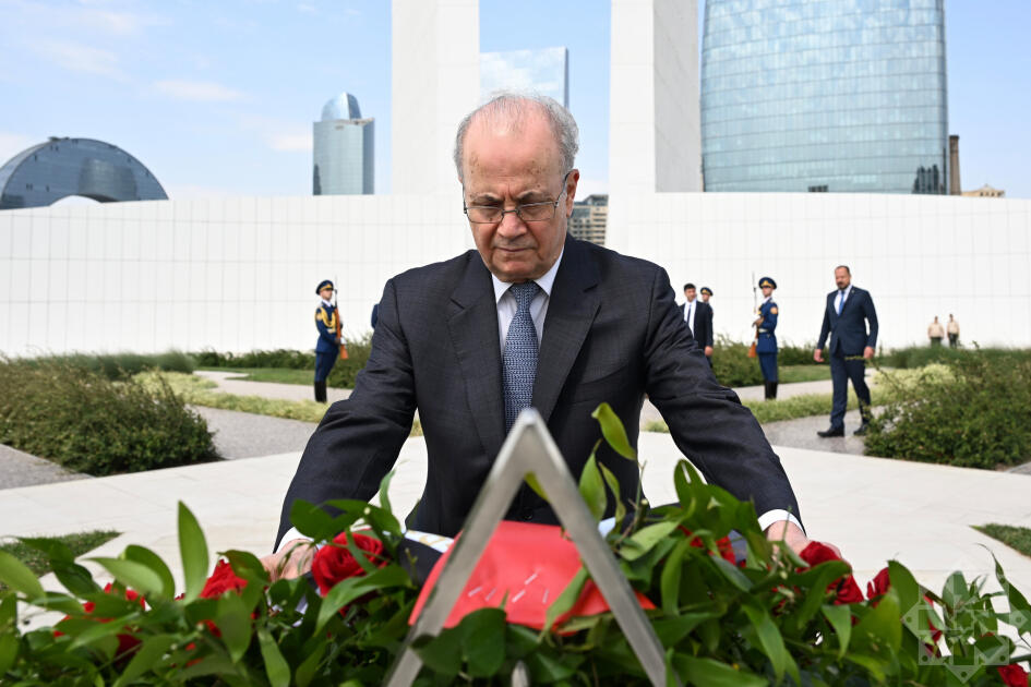 Премьер-министр Государства Палестина посетил Парк Победы в Баку