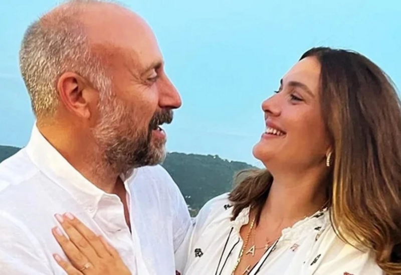 Bergüzar Halit Ergençin qəribə vərdişini ifşa etdi