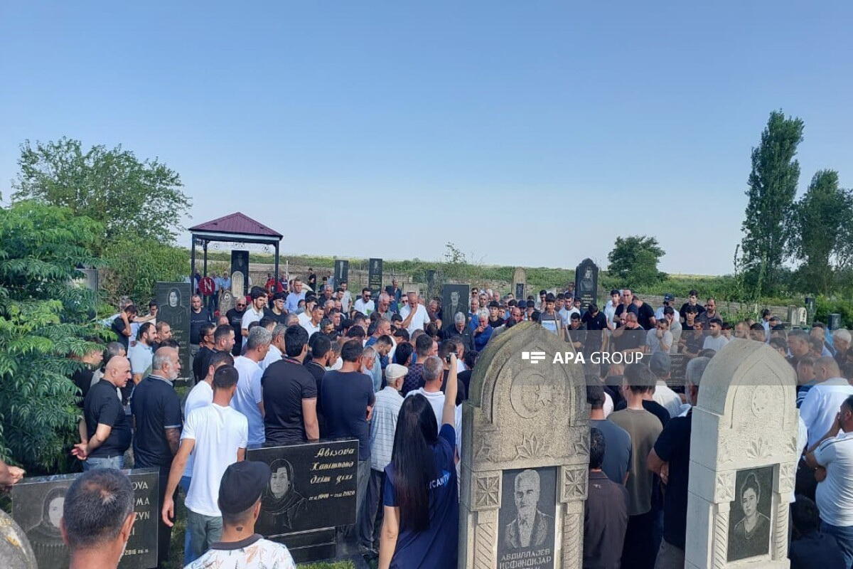 В Лянкяране похоронен капитан судна, атакованного вблизи Одессы