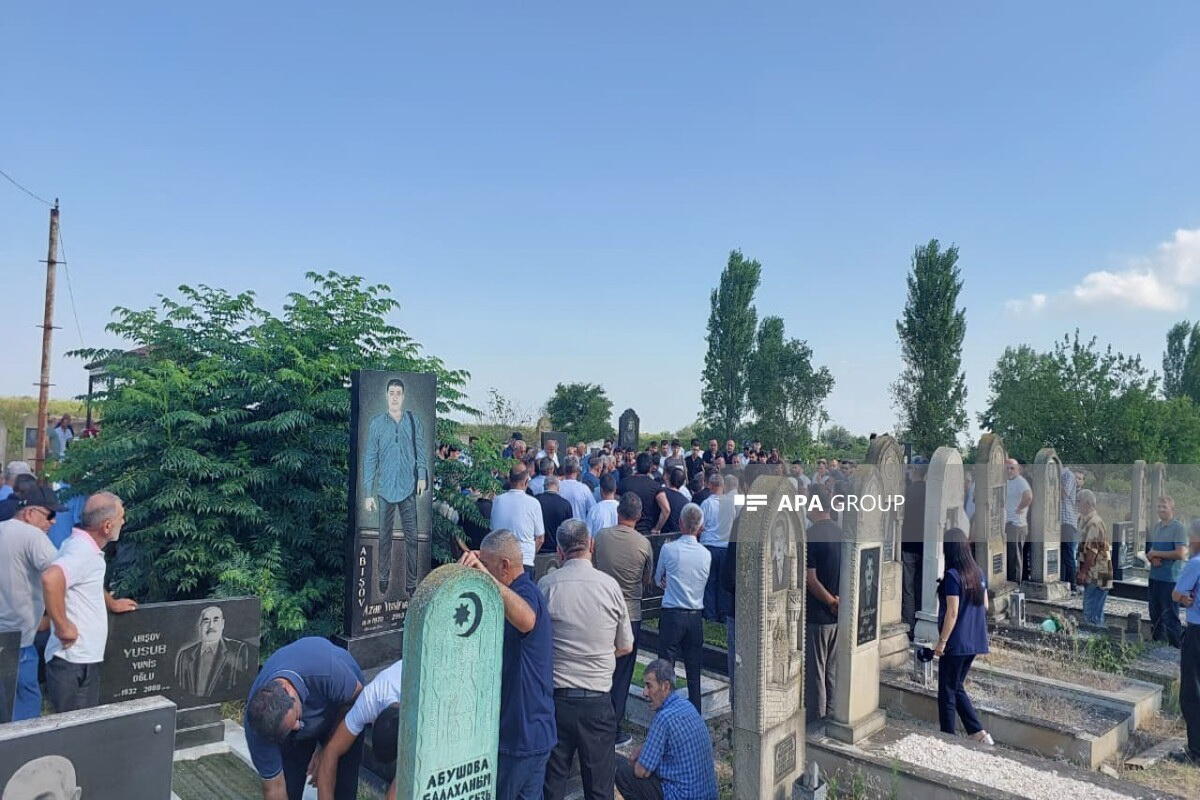 В Лянкяране похоронен капитан судна, атакованного вблизи Одессы