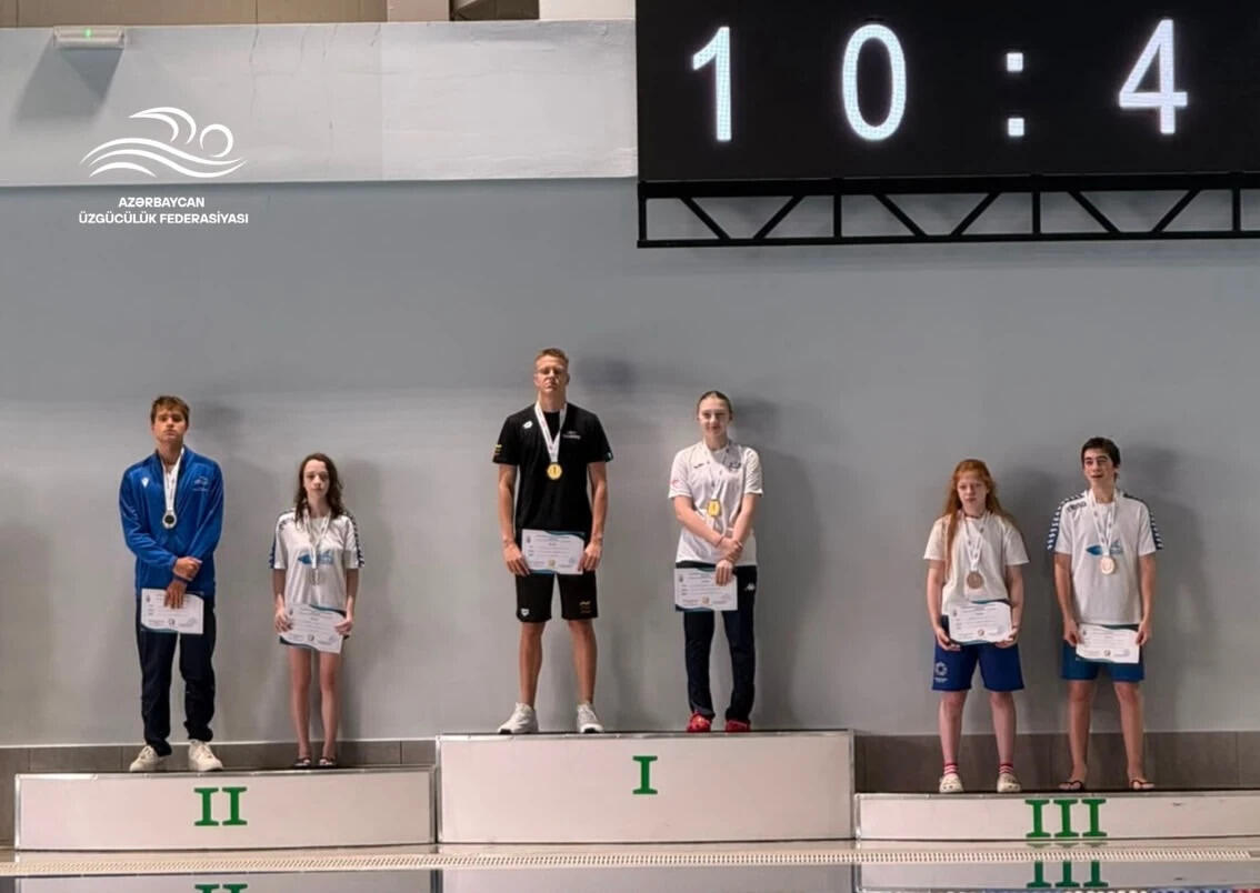 Азербайджанские пловцы завоевали 33 медали на международном чемпионате