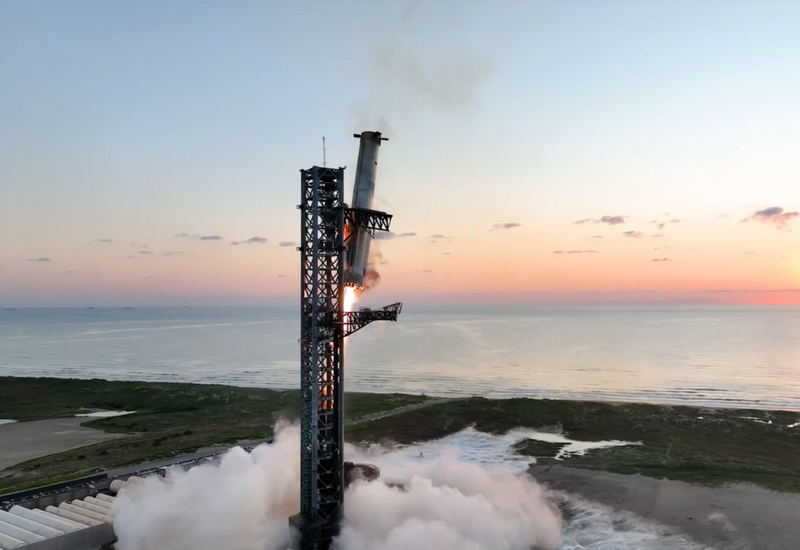 SpaceX завершила 13-й испытательный полет Starship