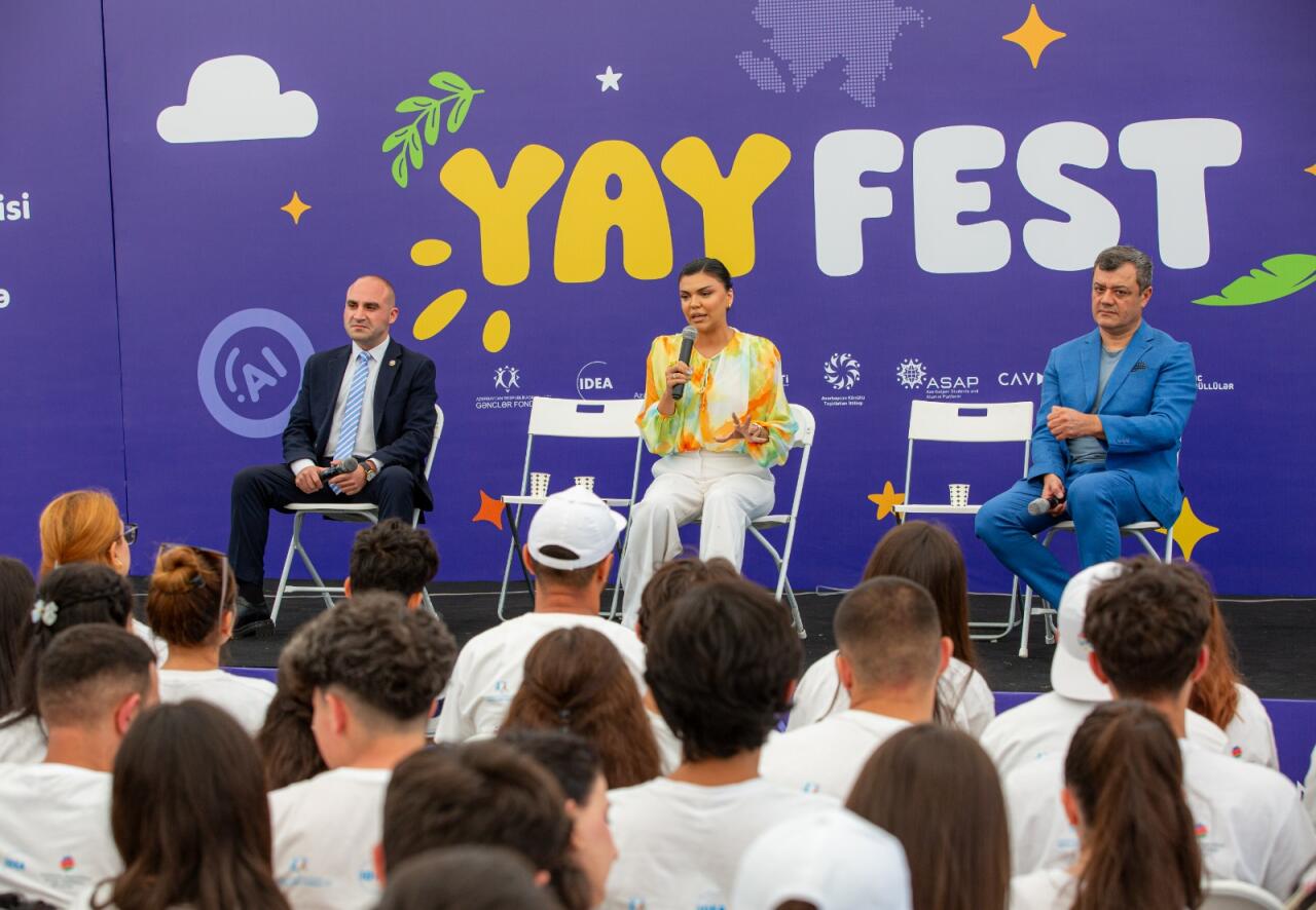 Yay Fest’də media və rəqəmsal savadlılığa həsr olunan düşərgə keçirilib