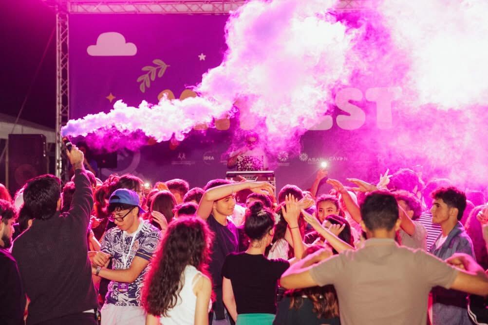 Yay Fest’də media və rəqəmsal savadlılığa həsr olunan düşərgə keçirilib