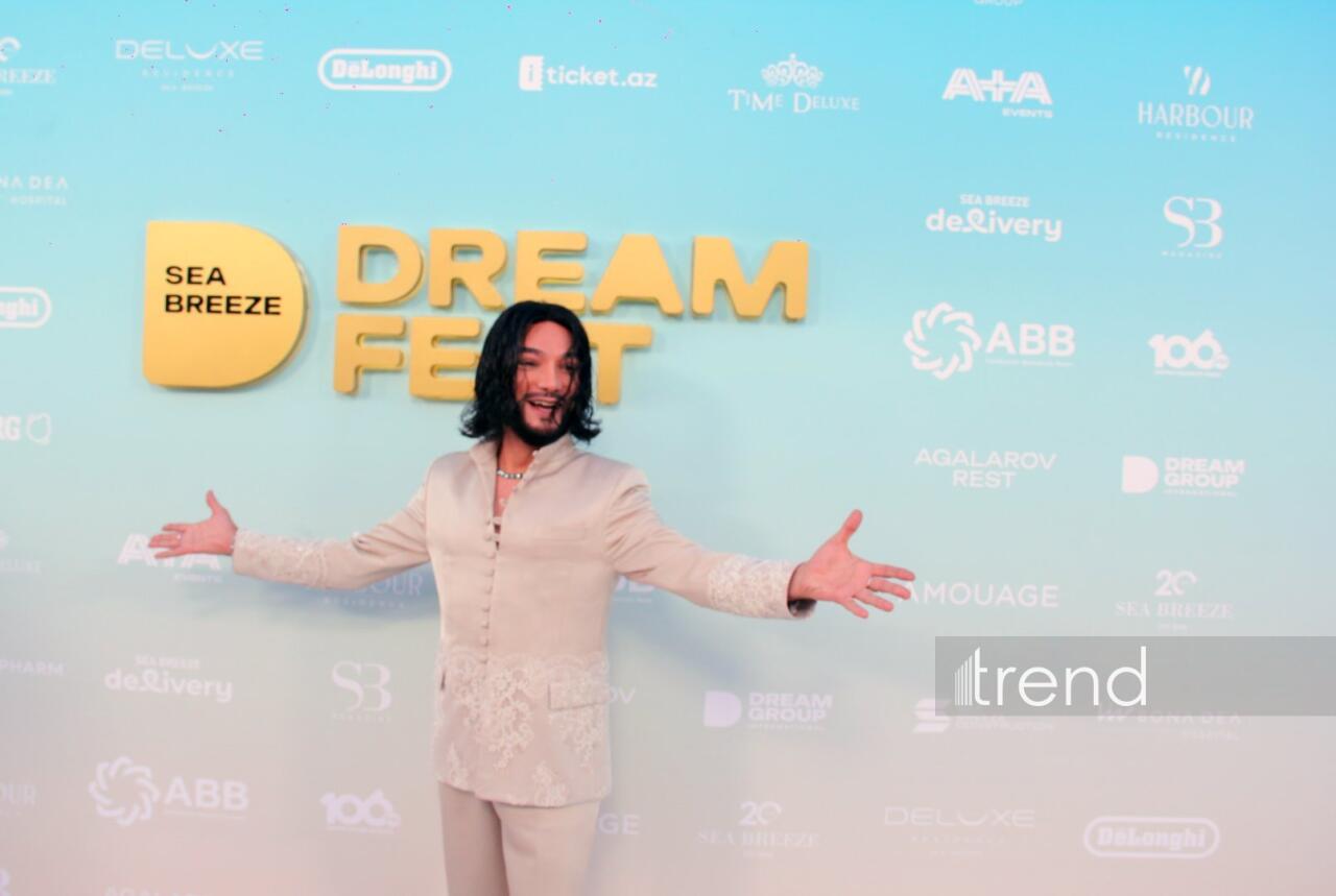 Калейдоскоп ярких эмоций и образов – второй день красной дорожки Dream Fest 2026 в Баку
