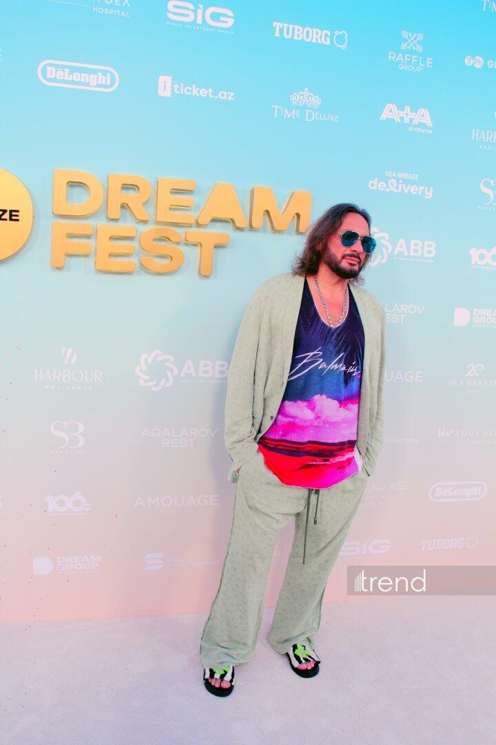 Калейдоскоп ярких эмоций и образов – второй день красной дорожки Dream Fest 2026 в Баку