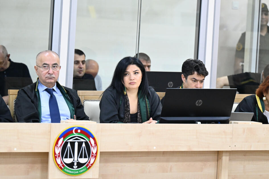 Ermənistan vətəndaşlarının şikayətləri üzrə apellyasiya məhkəməsi dövlət ittihamını müdafiə edən prokurorların çıxışları ilə davam etdirilib