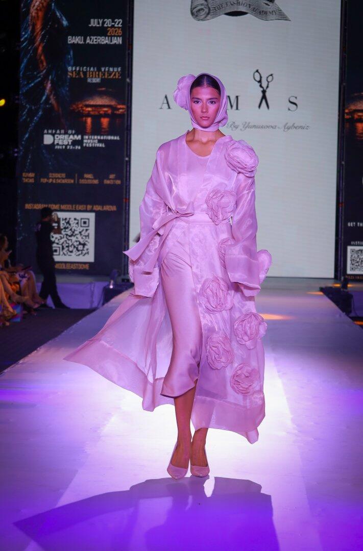 Три дня Баку жил в ритме мировой моды Azerbaijan Fashion Week
