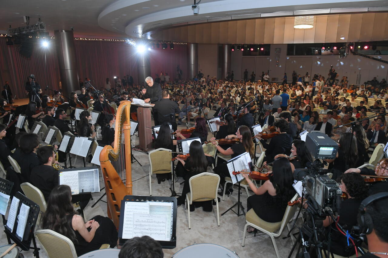 XV Qəbələ Beynəlxalq Musiqi Festivalının açılışı olub