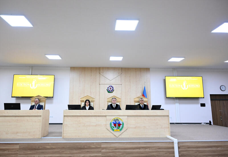 Ermənistan vətəndaşlarının şikayətləri üzrə apellyasiya məhkəməsində hakimlər kollegiyası müşavirəyə gedib