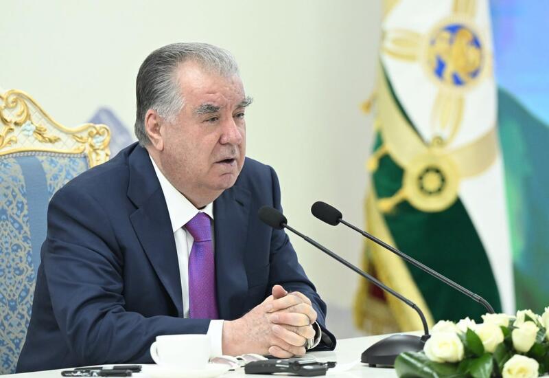 Президент Таджикистана предложил построить в ЦА крупный НПЗ