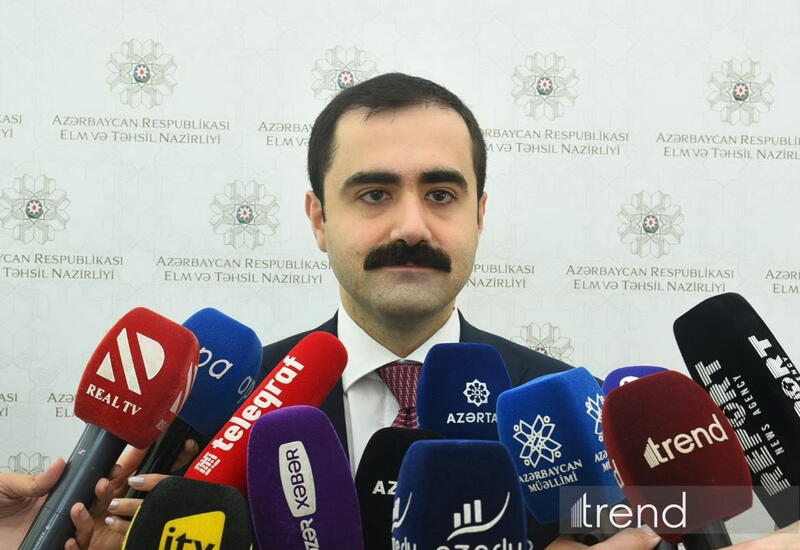 Nazir müavini bağlanan Bakı Qızlar Universitetinin işçiləri ilə bağlı sualı şərh edib