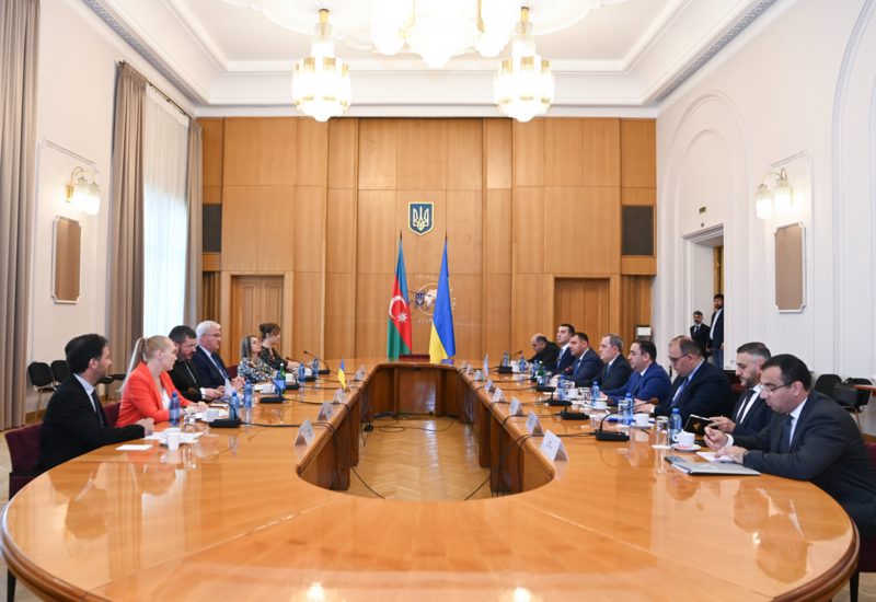 Azərbaycan və Ukrayna XİN başçıları ölkələrin strateji tərəfdaşlığını müzakirə ediblər