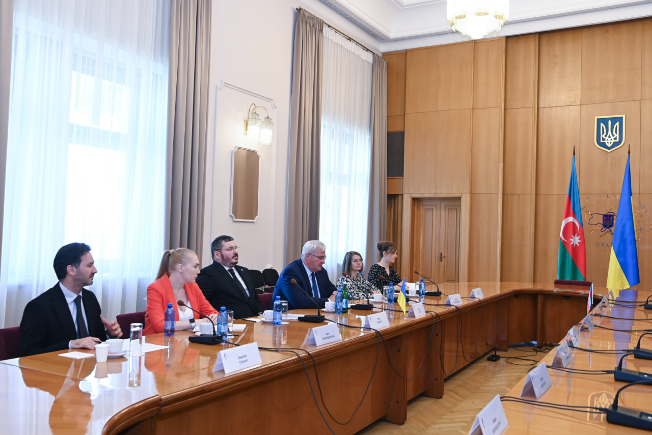 Azərbaycan və Ukrayna XİN başçıları ölkələrin strateji tərəfdaşlığını müzakirə ediblər