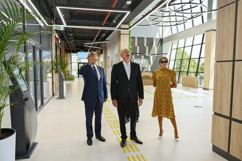 Prezident İlham Əliyev və Birinci xanım Mehriban Əliyeva Naxçıvan Regional DOST Mərkəzinin açılışında iştirak ediblər