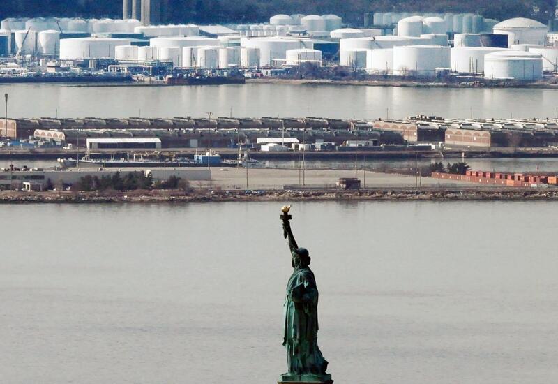 Стратегические запасы нефти США снизились