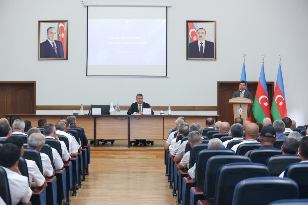 Sahibkarlarla növbəti görüş Kürdəmir rayonunda təşkil olunub