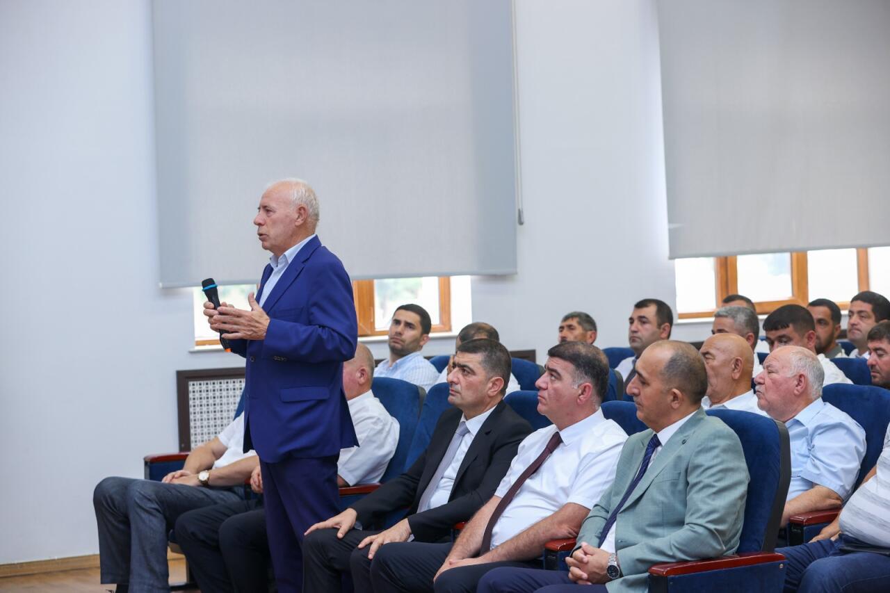 Sahibkarlarla növbəti görüş Kürdəmir rayonunda təşkil olunub