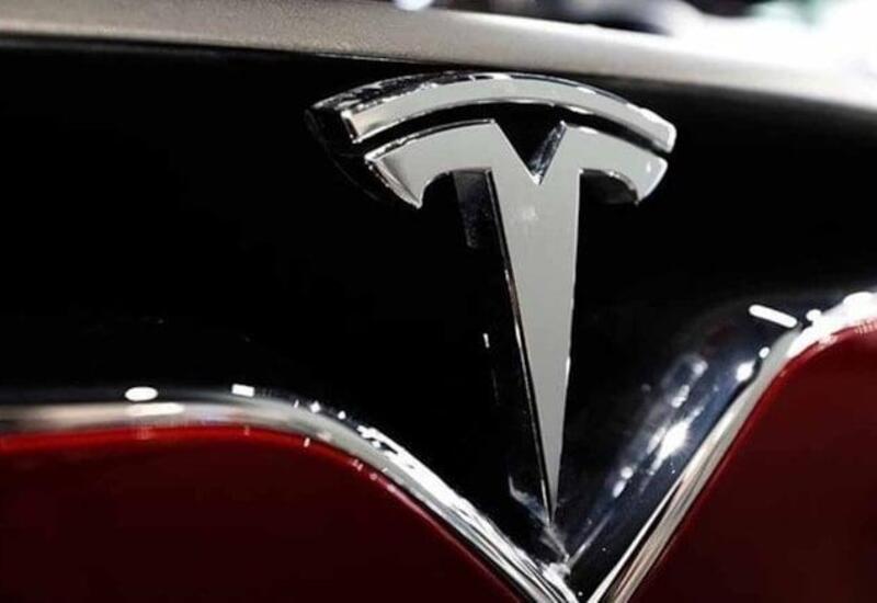 “Tesla” 20 mindən çox avtomobilini geri çağırır