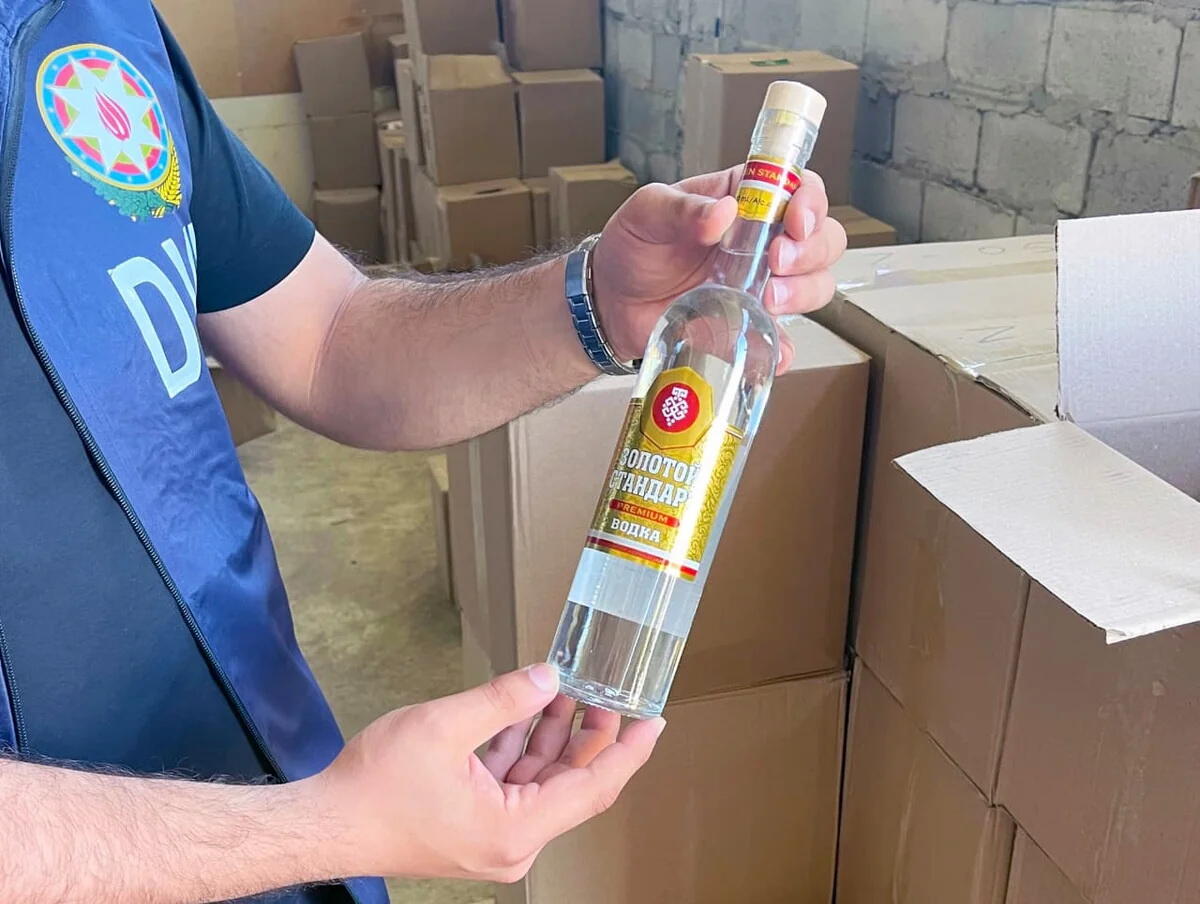 Naxçıvanda saxta alkoqollu içkilər tapılıb
