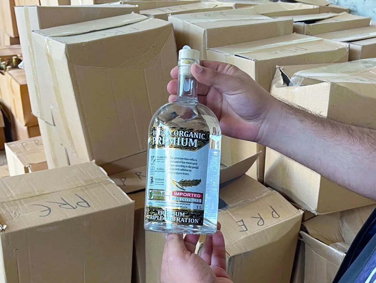 Naxçıvanda saxta alkoqollu içkilər tapılıb