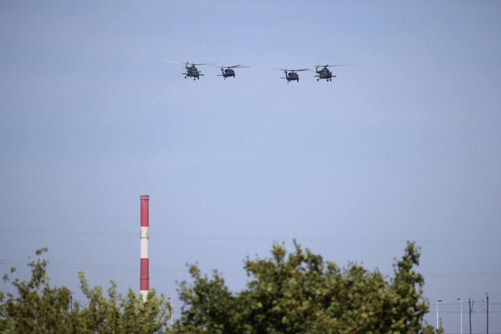 В Польше проходит крупнейший военный парад в истории страны