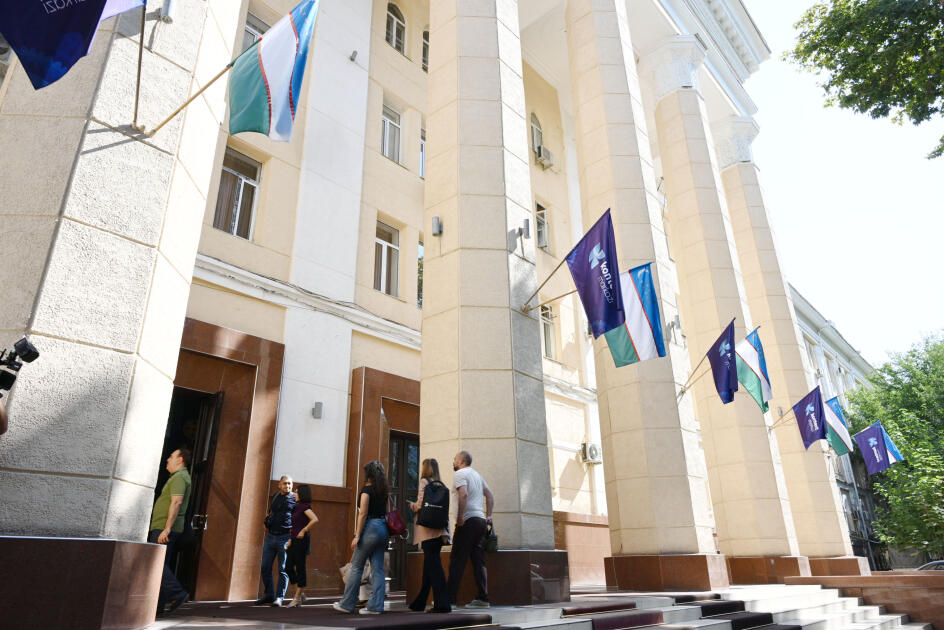 Азербайджанские журналисты знакомятся с медиасредой Узбекистана