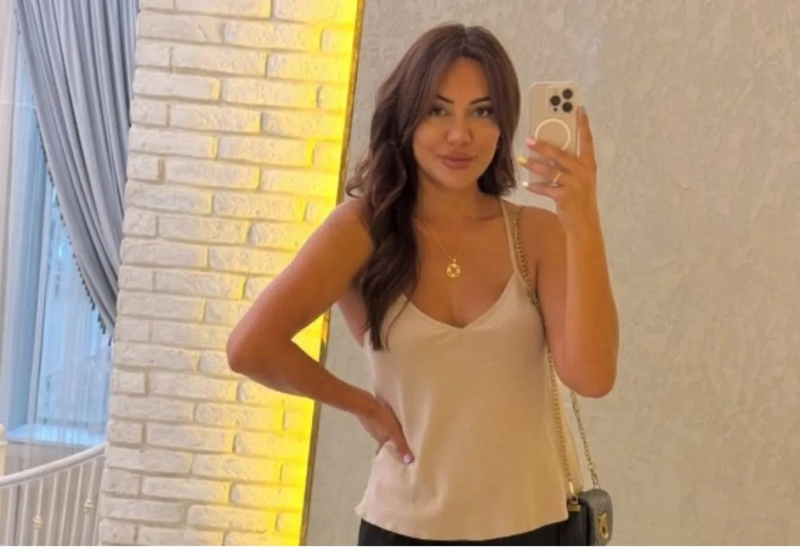 "By Ella" ləqəbli bloger azadlığa buraxıldı