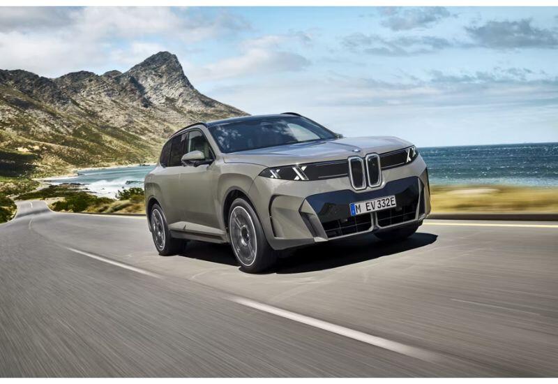 BMW X5 получит автоматические двери