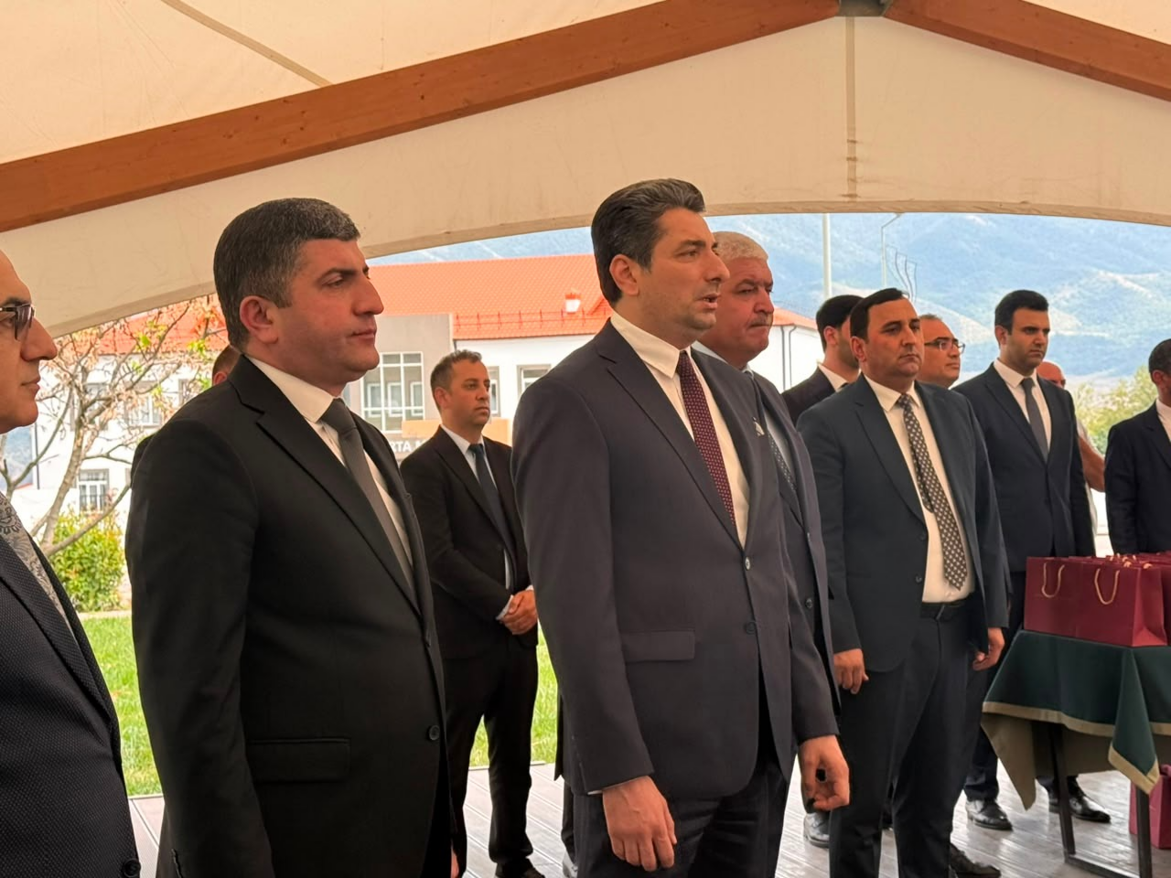 Xankəndi, Xocalı və Ağdərəyə köçürülən ailələrə evlərin açarları təqdim edilib