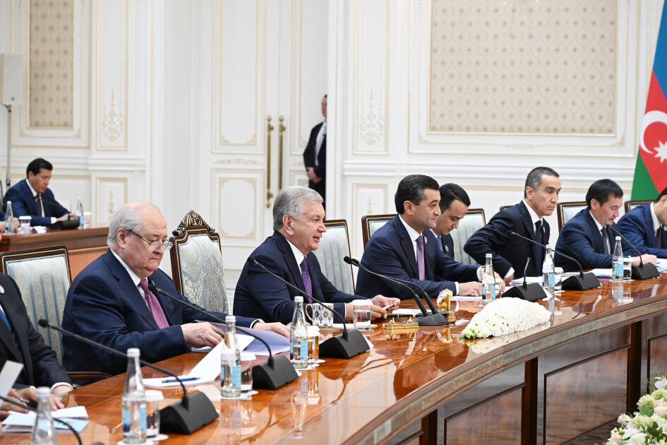 Президент Ильхам Алиев и Президент Шавкат Мирзиёев приняли участие в 3-ем заседании Высшего межгосударственного совета