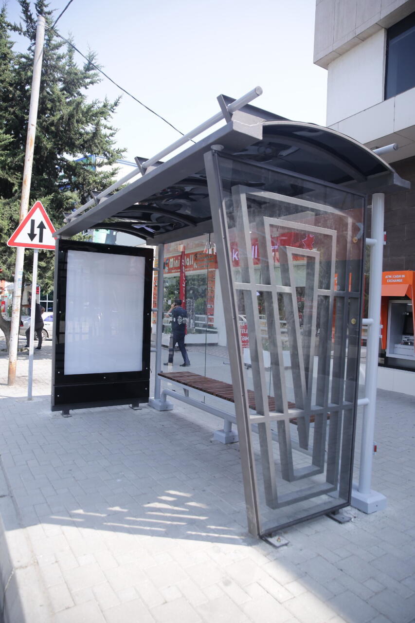 Xaçmaz rayonunda yeni avtobus dayanacaqları quraşdırılır