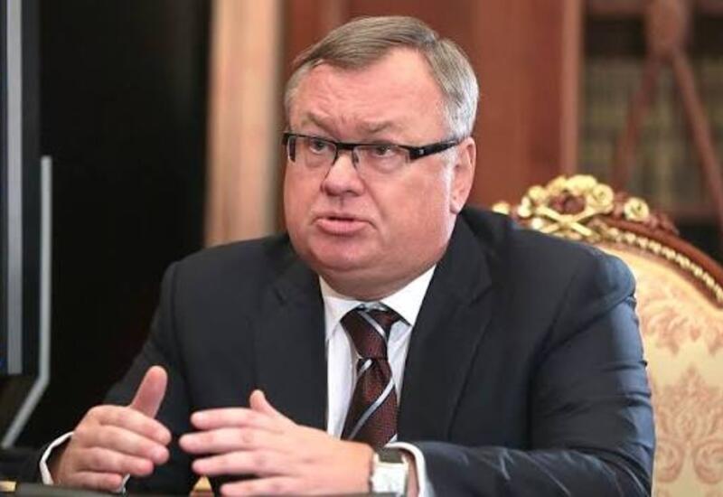 Президент-председатель Правления "Банк ВТБ" поздравил Первого вице-президента Мехрибан Алиеву