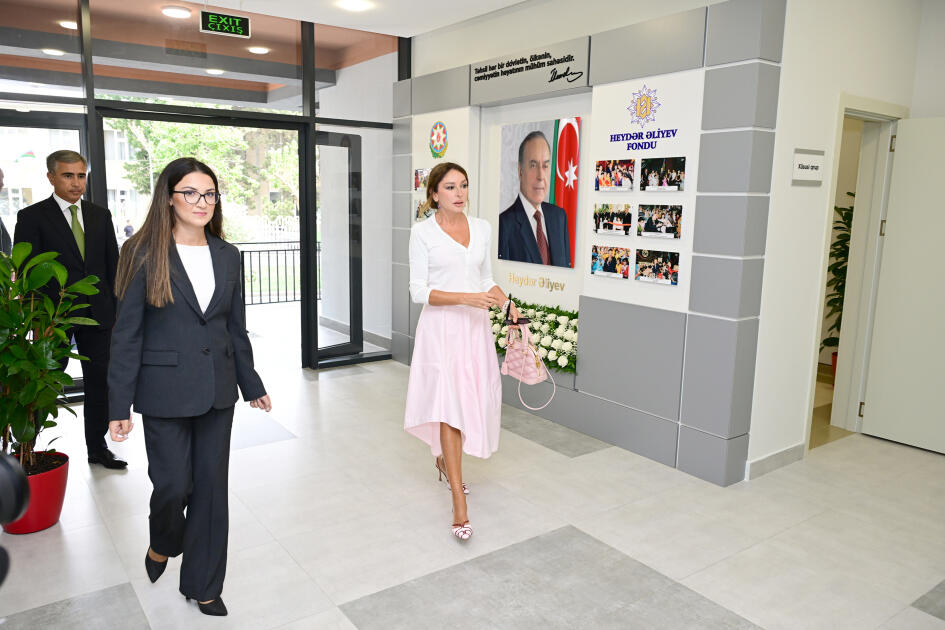 Birinci vitse-prezident Mehriban Əliyeva  Bakının Nəsimi rayonunda yeni körpələr evi-uşaq bağçasının açılışında iştirak edib