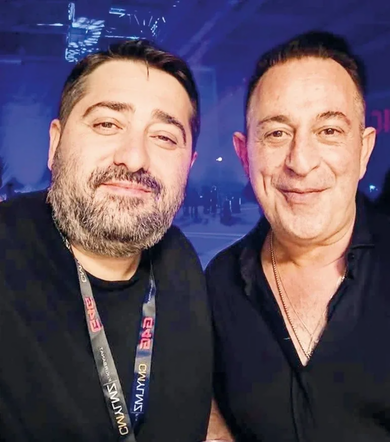 Cem Yılmaz tanınmaz hala düşdü