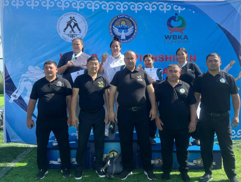İdmançımız kəmər güləşi üzrə dünya çempionu oldu