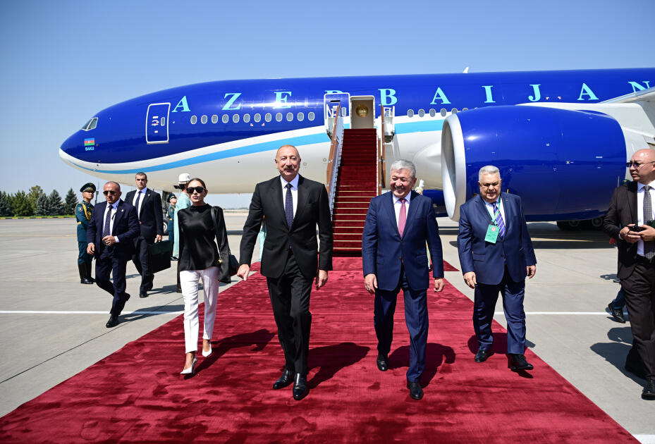 Prezident İlham Əliyev Qırğızıstana işgüzar səfərə gəlib