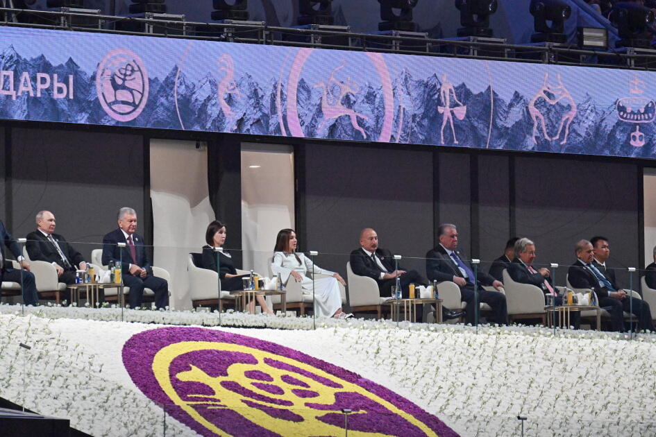 Prezident İlham Əliyev və Birinci xanım Mehriban Əliyeva Bişkekdə 6-cı Dünya Köçəri Oyunlarının açılış mərasimində iştirak ediblər