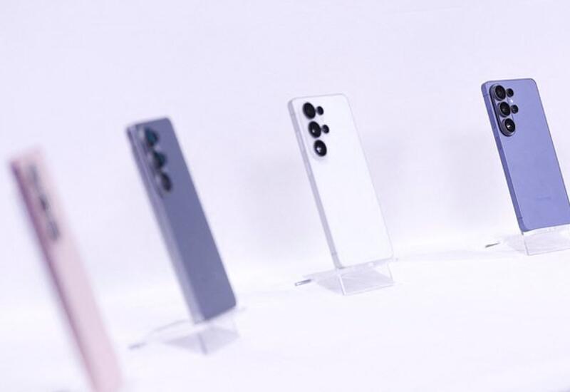 Пользователи дорогих смартфонов Samsung столкнулись с новой проблемой