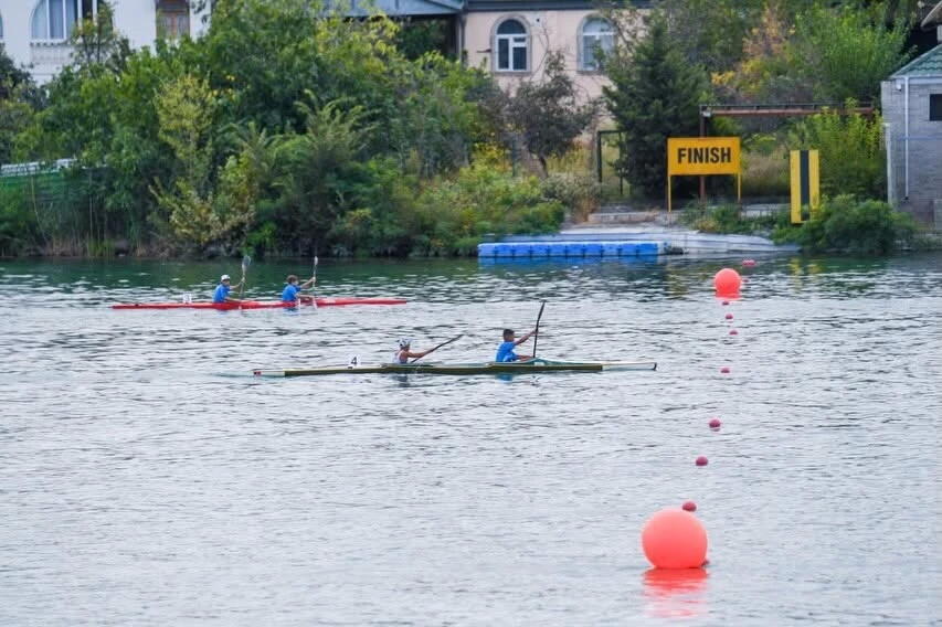 Определились победители первого дня чемпионата Азербайджана по гребле и каноэ