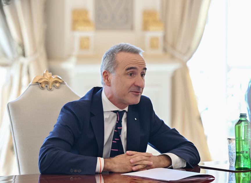 Президент Ильхам Алиев принял Президента Парламентской ассамблеи ОБСЕ