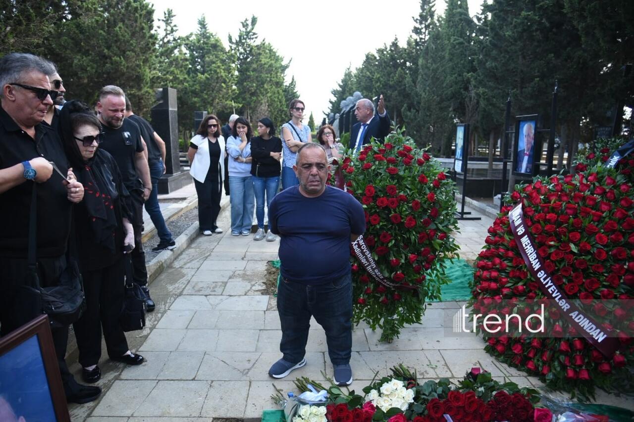 Народного артиста Александра Шаровского проводили в последний путь