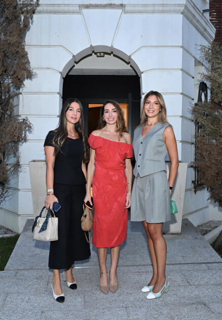 Heydər Əliyev Fondunun vitse-prezidenti Leyla Əliyeva və Arzu Əliyeva Madriddə MAMA “Ana təbiət” beynəlxalq incəsənət sərgisinin açılışında iştirak ediblər