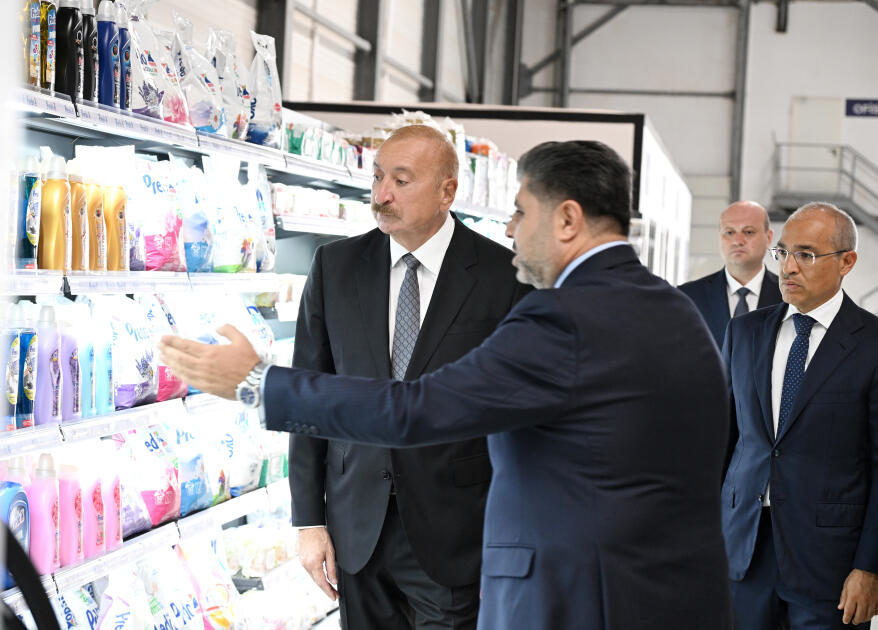 Президент Ильхам Алиев принял участие в открытии предприятия по производству бумажной и гигиенической продукции в Гарадагском районе
