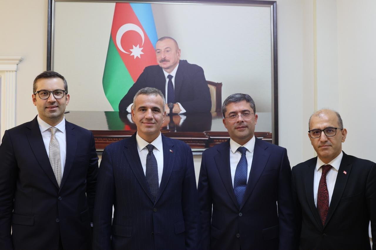 Media və Yayım Şurasında Türkiyə nümayəndə heyəti ilə görüş keçirilib