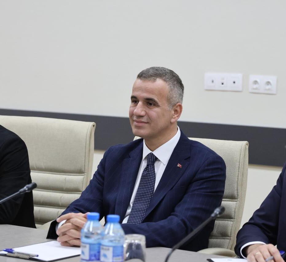 Media və Yayım Şurasında Türkiyə nümayəndə heyəti ilə görüş keçirilib