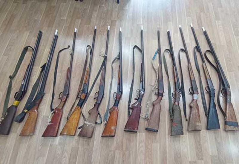 Полиция обнаружила в Баку оружие и боеприпасы